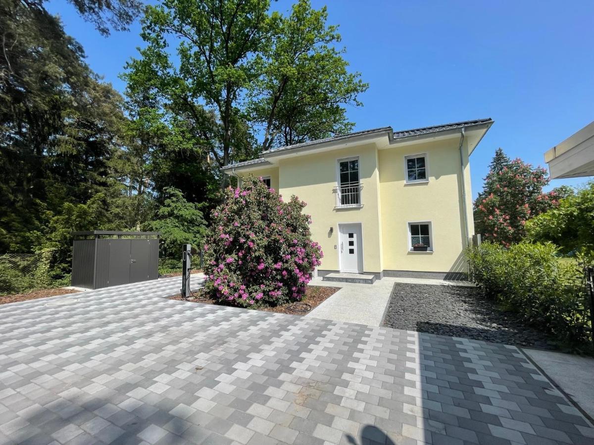 Ferienwohnung Im Gruenen Oranienburg Esterno foto