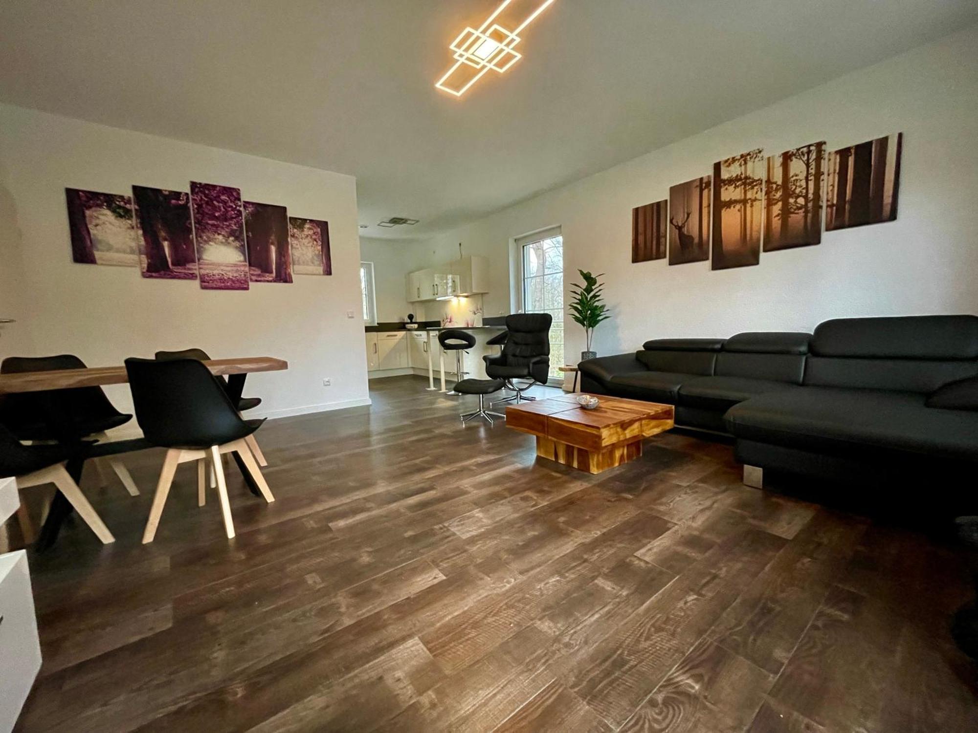 Ferienwohnung Im Gruenen Oranienburg Esterno foto